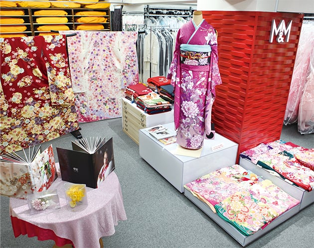 薬師スタジオ衣裳室レンタル専門店M&M